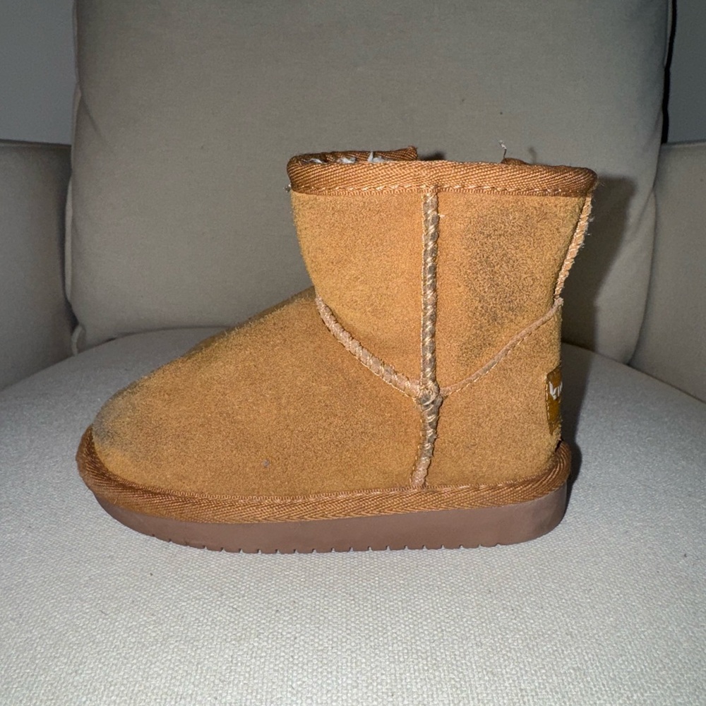 KOOLABURRA by UGG Kids Boot